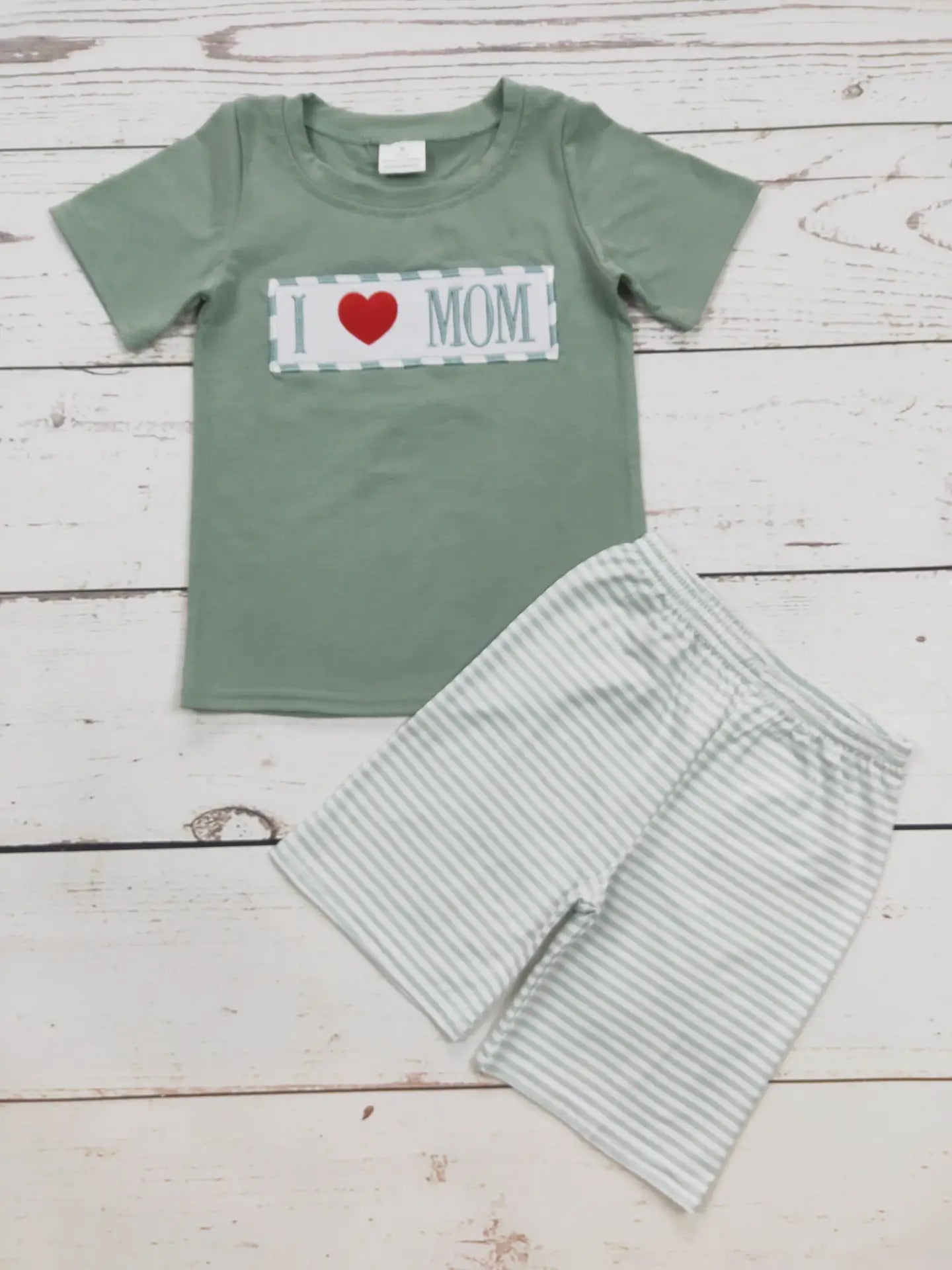 Boys Love Mom Set